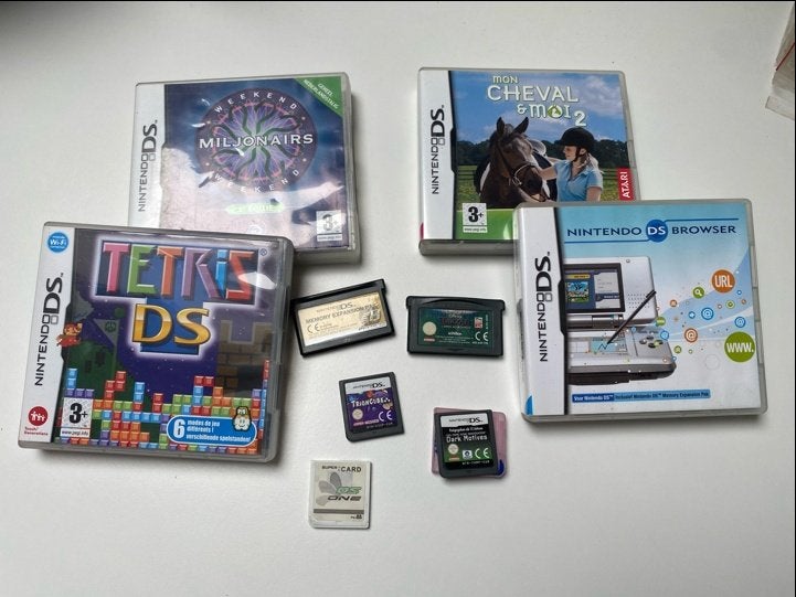 Lot jeux Nintendo DS + carte mémoire, Consoles de jeu & Jeux vidéo, Enlèvement ou Envoi, Utilisé