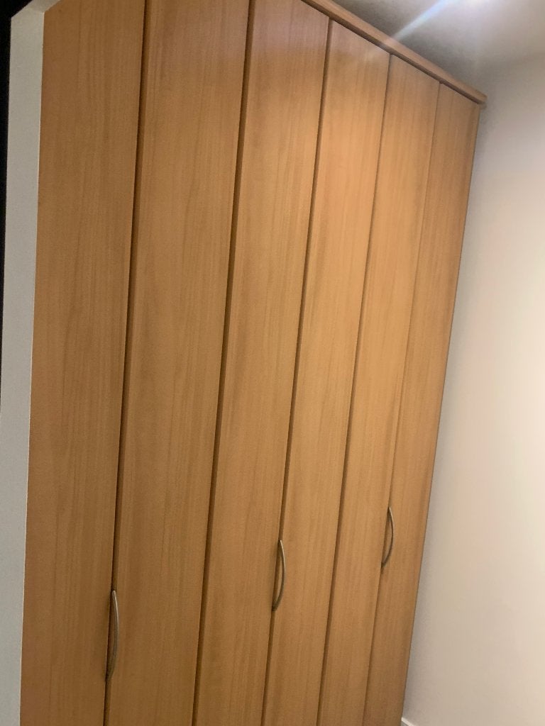 Kast, Huis en Inrichting, Kasten | Kleerkasten, Ophalen, 100 tot 150 cm, 200 cm of meer, Zo goed als nieuw