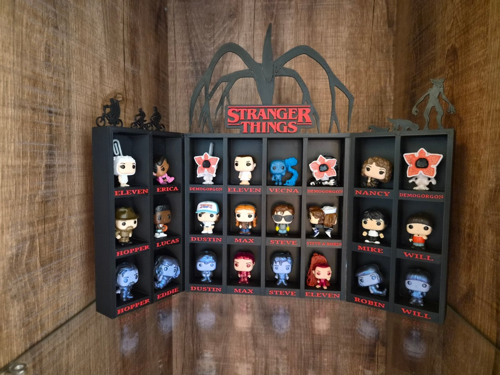 kinder joy +pop Stranger Things, Collections, Enlèvement