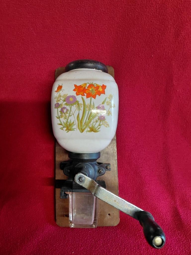 oude koffiemolen, vintage, Antiek en Kunst, Ophalen