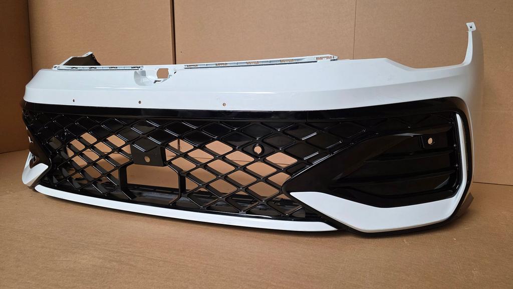 Voorbumper VW Golf 8 VIII 8.5 FACELIFT R-LINE 6xPDC bj.2024-, Auto-onderdelen, Gebruikt, -, Voor, Ophalen of Verzenden