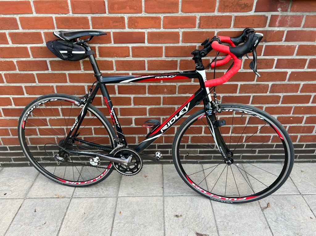 Ridley Koersfiets in zeer goede staat, 10 à 15 vitesses, Frein sur jante, Enlèvement, Hommes