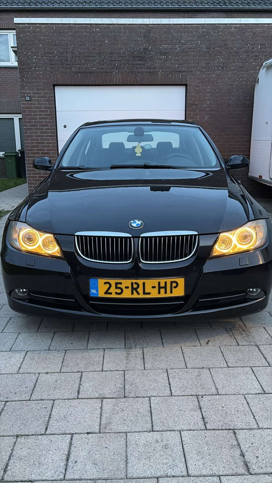 BMW E90 330i High Executive | 220.000 km | 1e eigenaar| Leer, Autos, Cuir, Achat, Carnet d'entretien, Noir