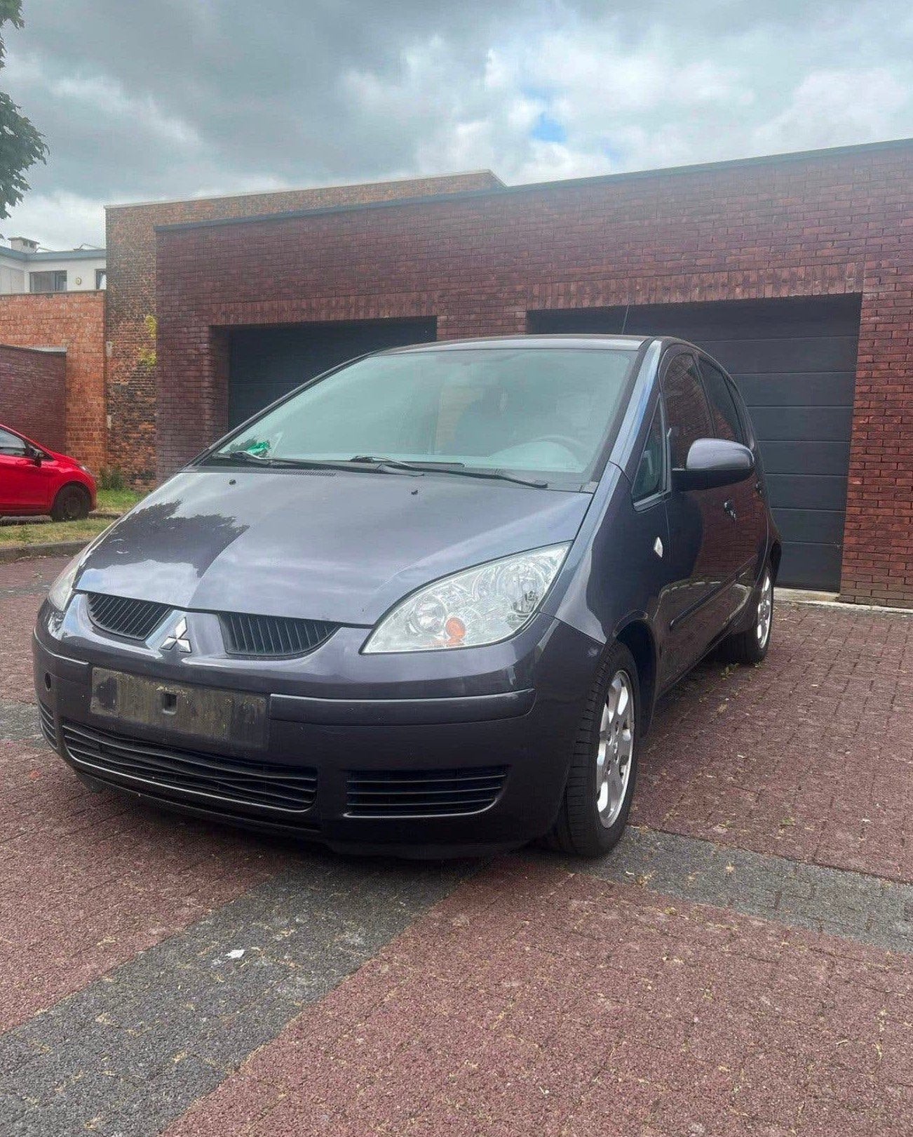 Mitsubishi Colt, AUTOMAAT, Airco werkt niet, Benzine, 112dkm, Colt, 5 zetels, Particulier, Zilver of Grijs