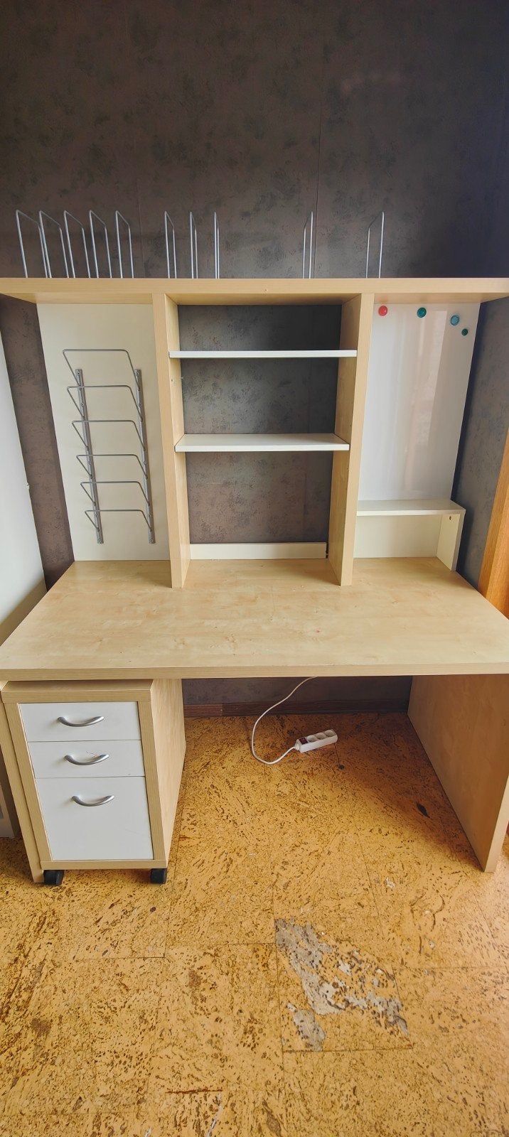 IKEA bureau 140x165x75, Huis en Inrichting, Ophalen