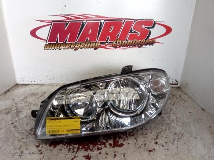 Koplamp links van een Fiat Punto, Gebruikt, -, -, Fiat