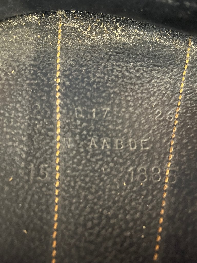 Selle dressage butet, Étriers inclus, Moyen, Comme neuf, Enlèvement