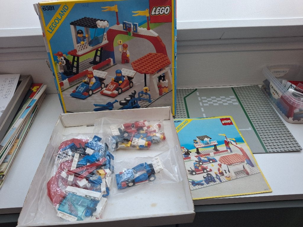 Lego 6381 Motor Speedway 1987, Kinderen en Baby's, Speelgoed | Duplo en Lego, Ophalen of Verzenden, Compleet, Lego, LEGOLAND