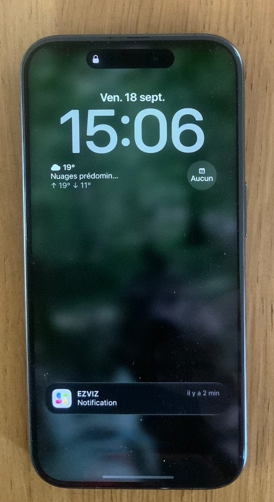 iPhone 15 pro 256GB gris sidéral, Telecommunicatie, 88 %, Zo goed als nieuw, Zonder simlock, Grijs