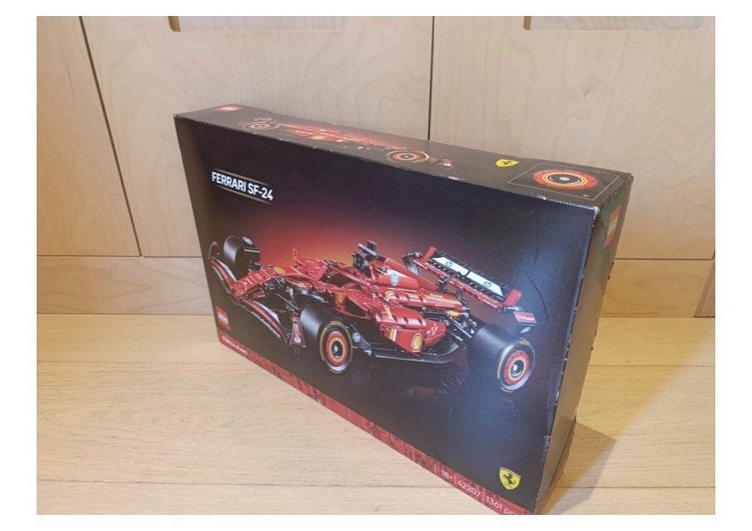 LEGO FERRARI 42207, Enlèvement, Neuf, Voiture