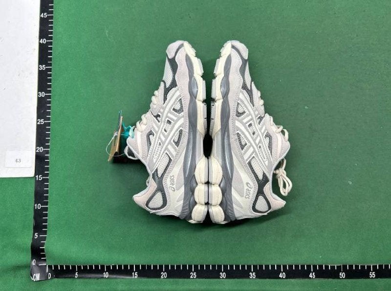 Aiscs Gel NYC, Ophalen of Verzenden, Sneakers