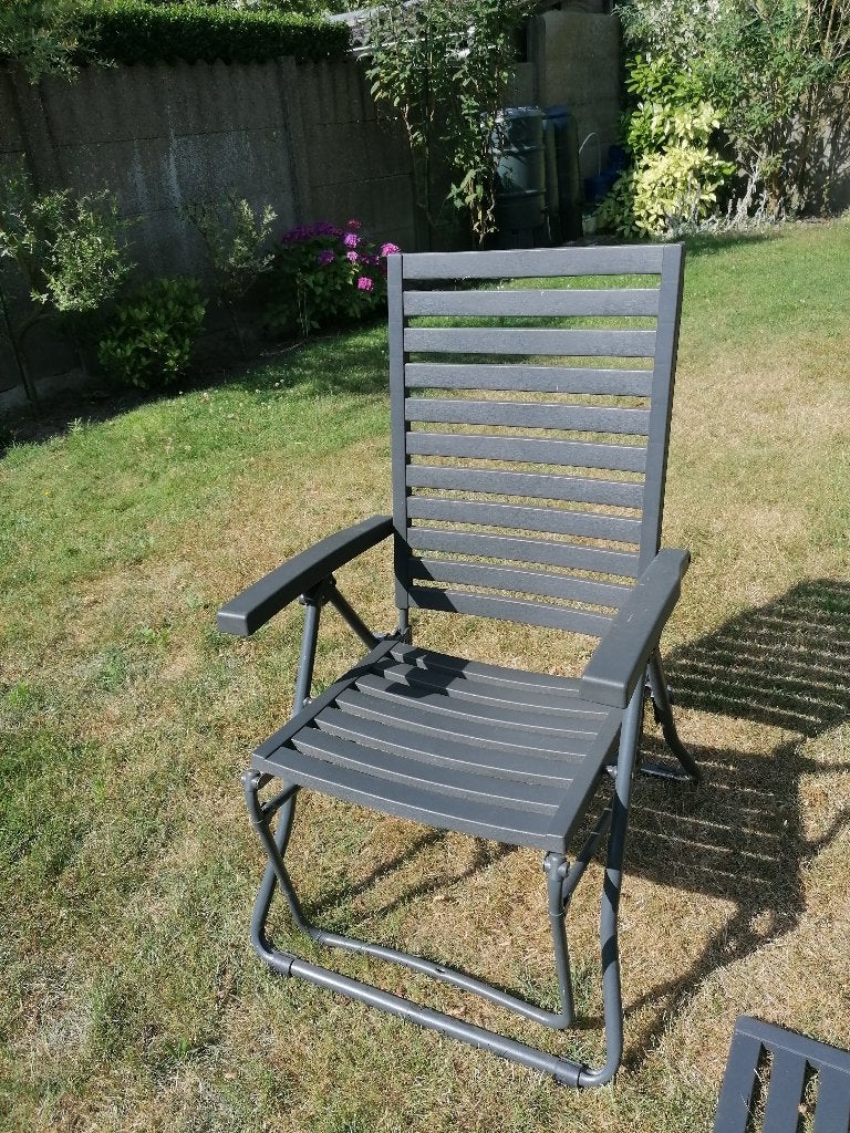 Tuinstoel, Ophalen, Zo goed als nieuw