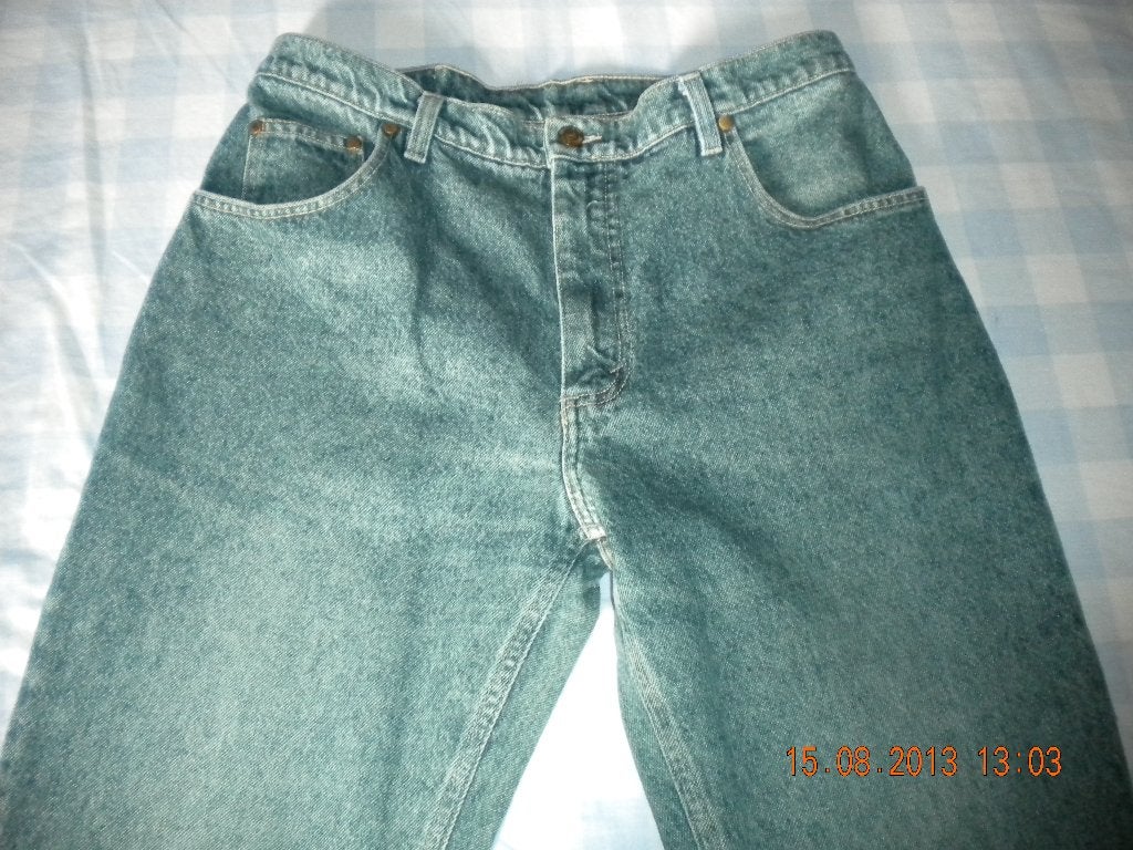 Groene jeansbroek, Ophalen