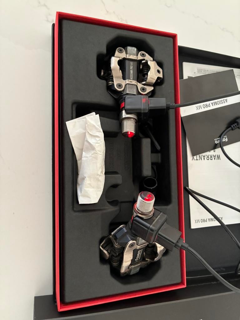 GERESERVEERD- Favero assioma pro mx dubbelzijdige powermeter, Enlèvement, Comme neuf