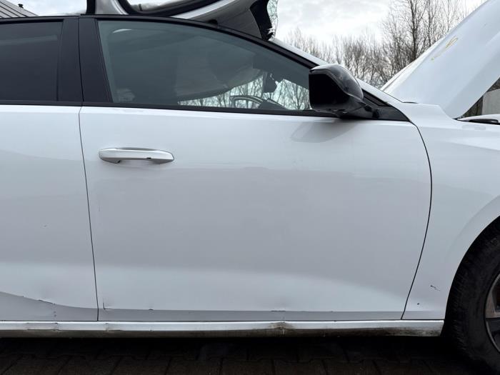 Portier 4Deurs rechts-voor van een Opel Astra (EWP), Gebruikt, -, Deur, -
