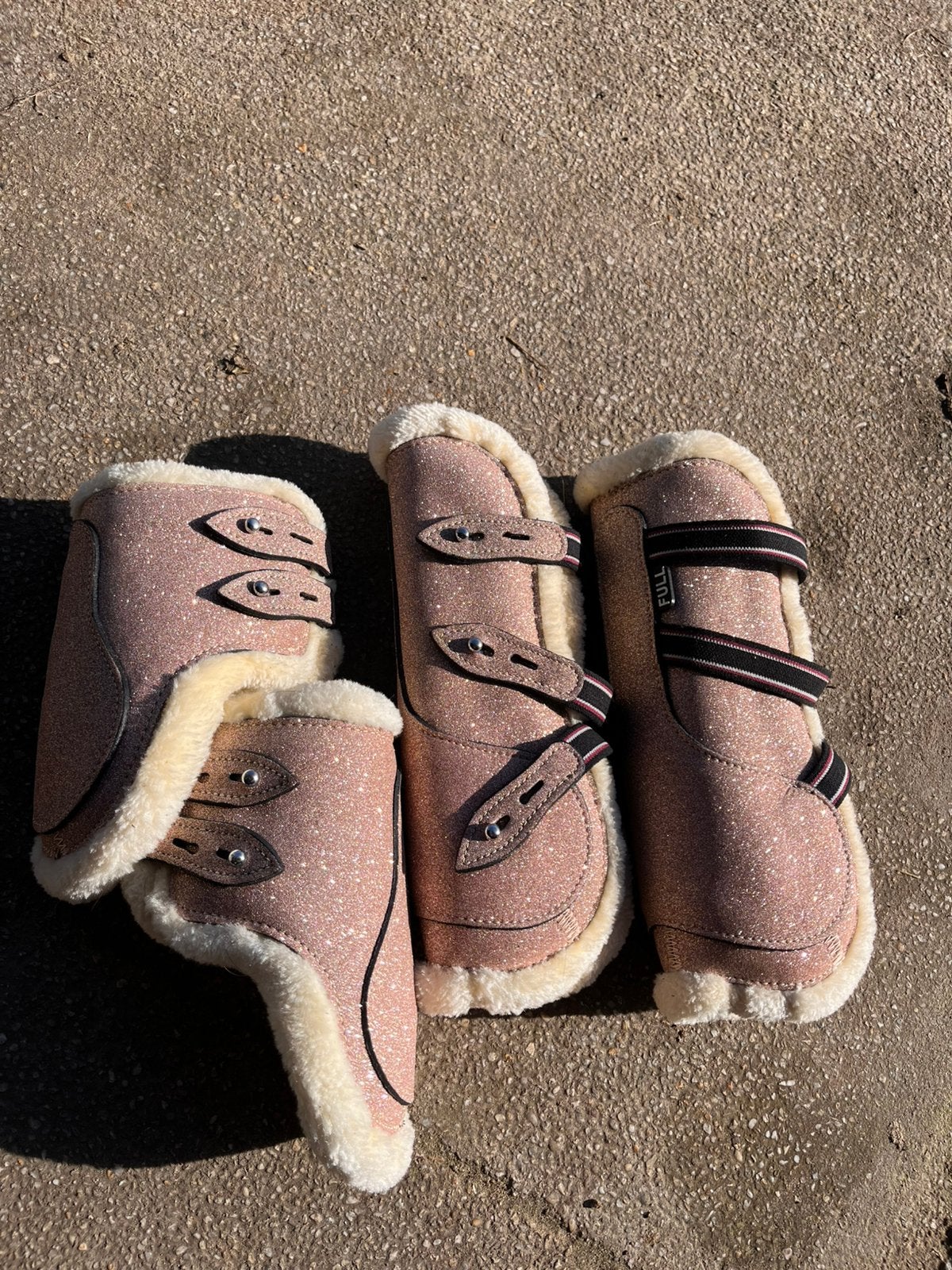 Set peesbeschermers, Dieren en Toebehoren, Peesbeschermers, Ophalen, Nieuw, Full