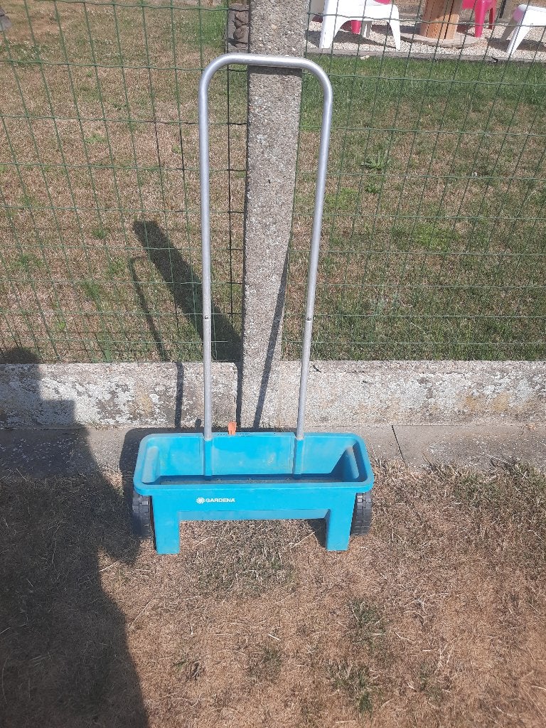 Strooiwagen Gardena, Ophalen, Gebruikt
