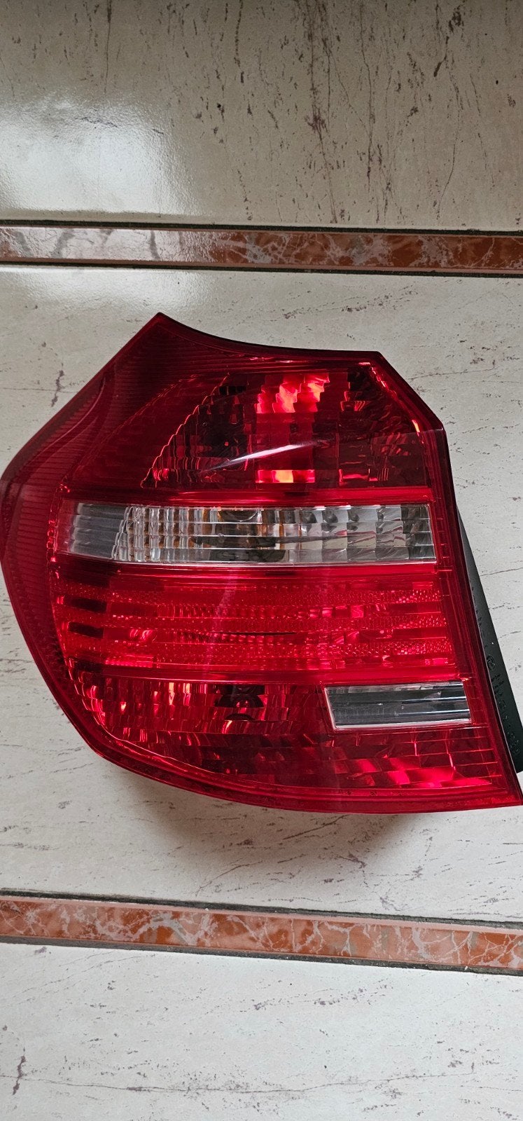 feu arrière bmw serie 1,, BMW