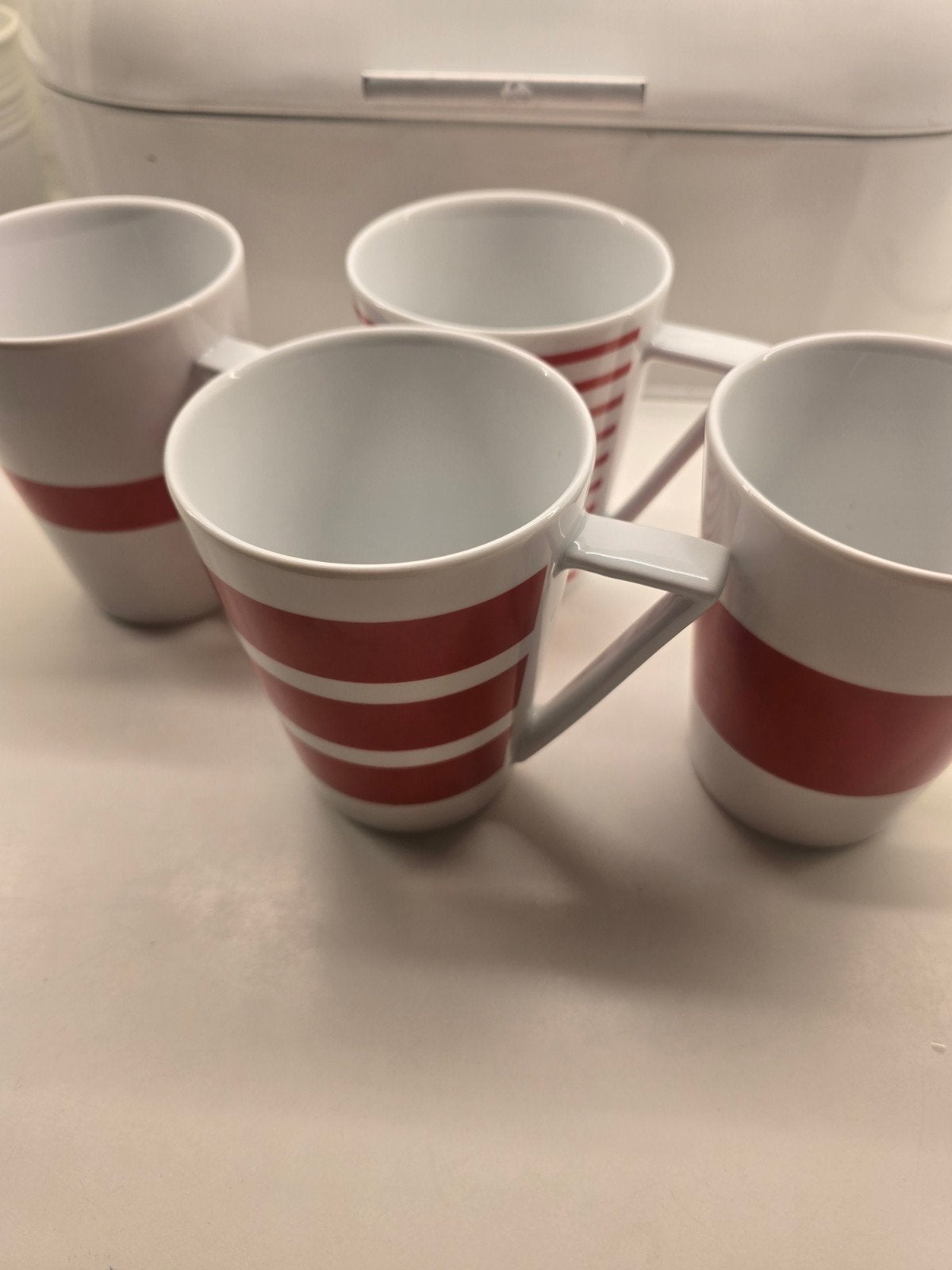 4 mokken S&P, Maison & Meubles, Neuf, Mug, Enlèvement, Porcelaine