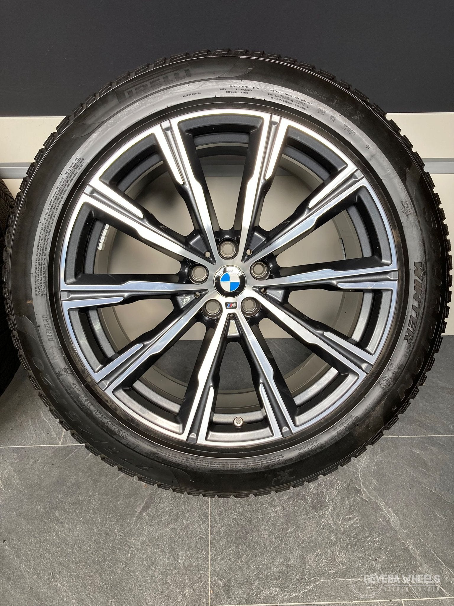 20” originele BMW X5 G05 / X6 G06 velgen + winterbanden 740M, Pneus et Jantes, Pneus hiver, Véhicule de tourisme, 275 mm