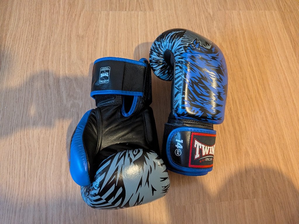 thaiboks, Maat L, Ophalen, Nieuw, Vechtsportmaterialen