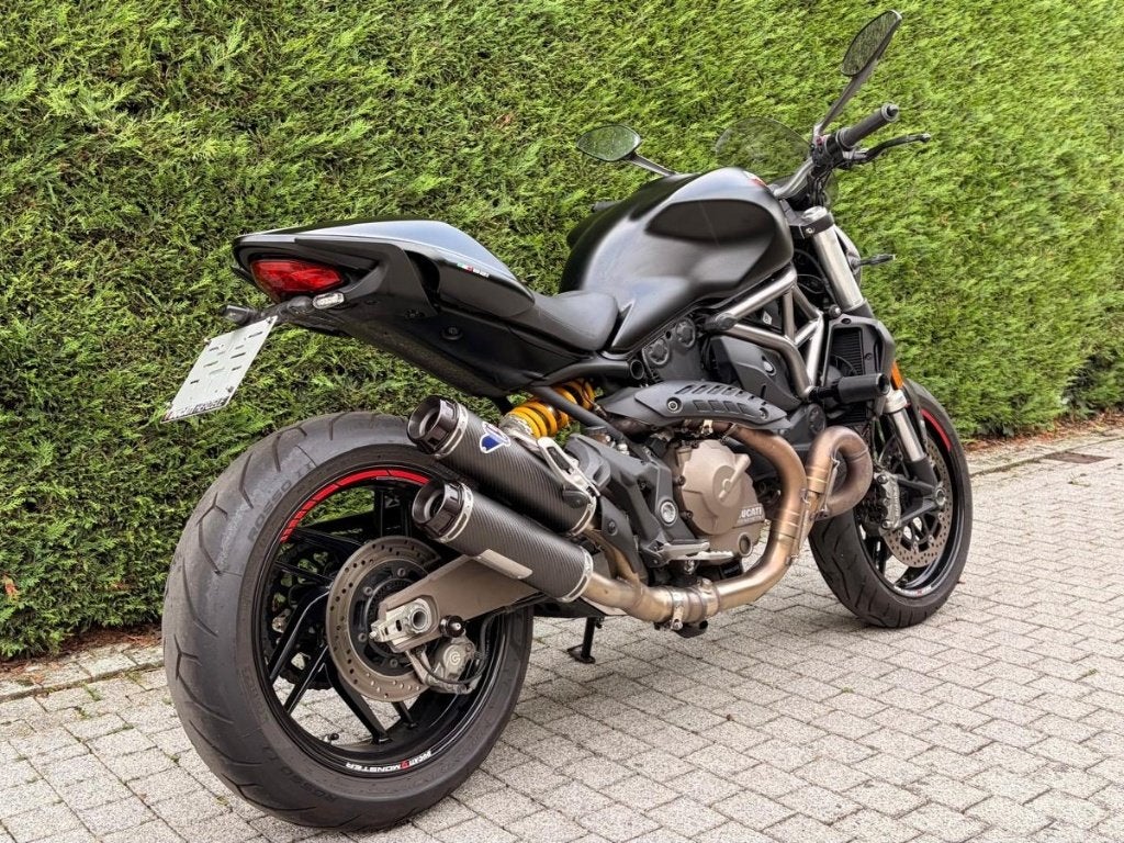 Ducati Monster 821 Termignoni, 2 cilinders, Occasion, Motorrijbewijs A, Bedrijf