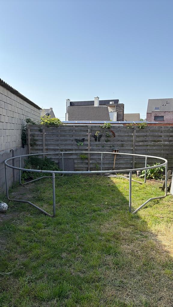 Trampoline 3 op 3, Enlèvement, Comme neuf
