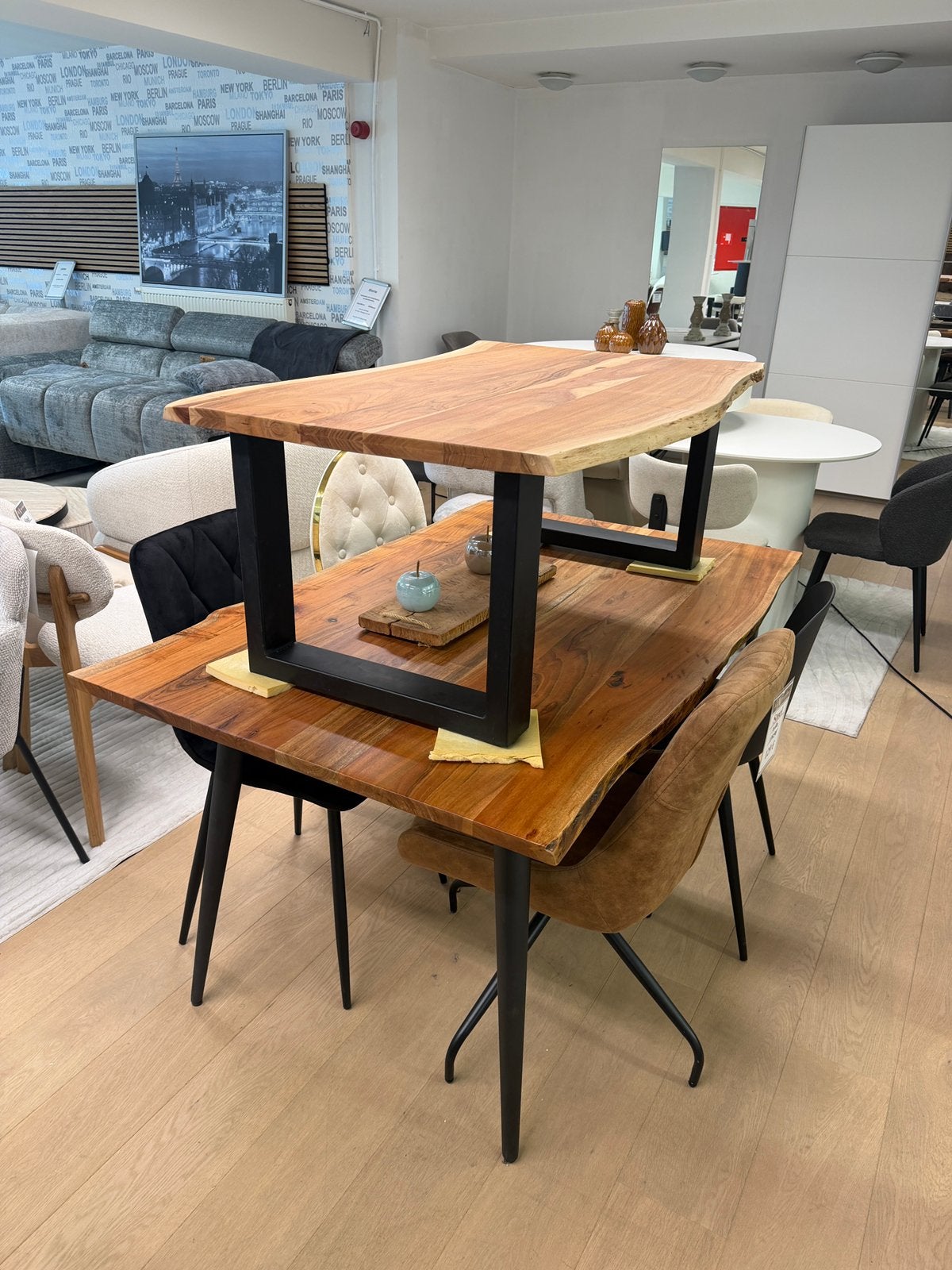 Massief houten eet+salontafel ZO GOED ALS NIEUW, Ophalen, Nieuw, Vijf personen of meer