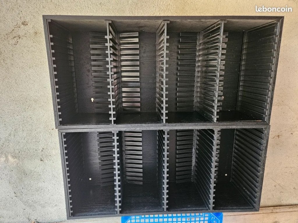 Range CD (x 3), 25 à 75 disques, Enlèvement, Utilisé, Bois