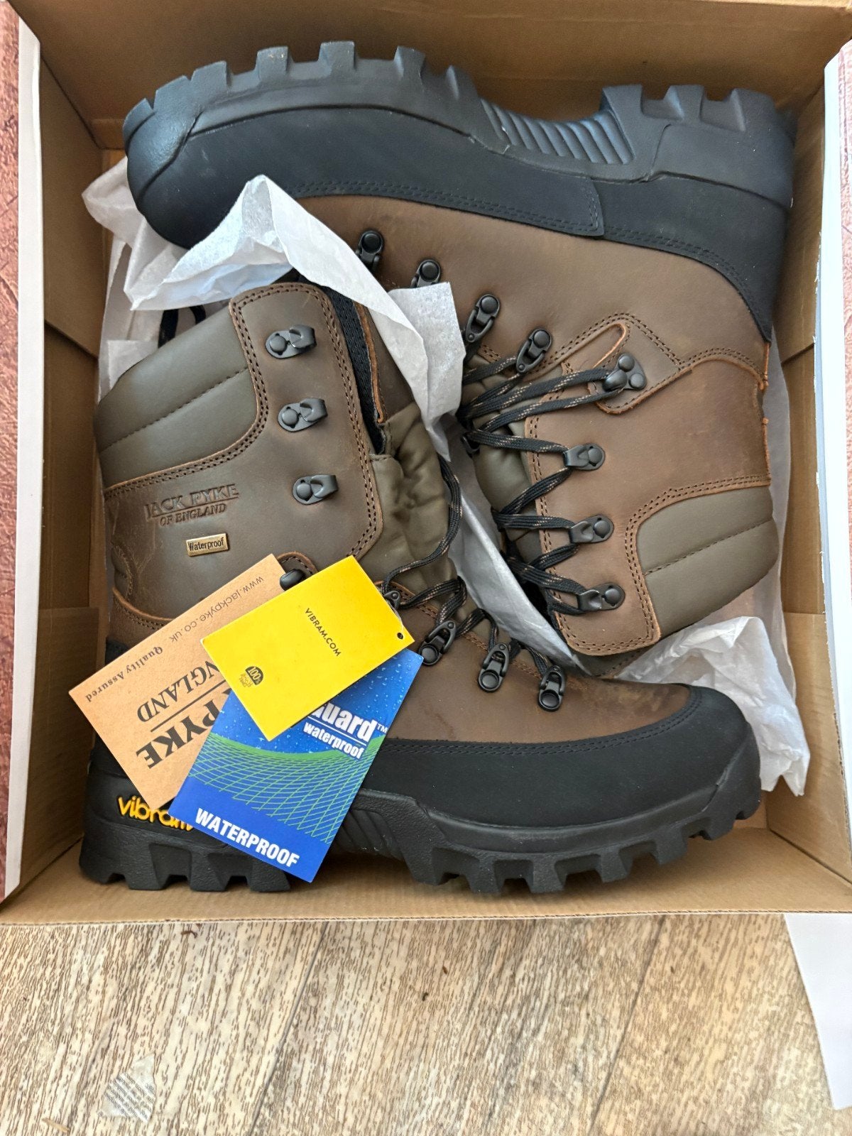 jackpyke berg/wandelschoenen nieuw in doos maat 44, Ophalen of Verzenden, Nieuw, Schoenen