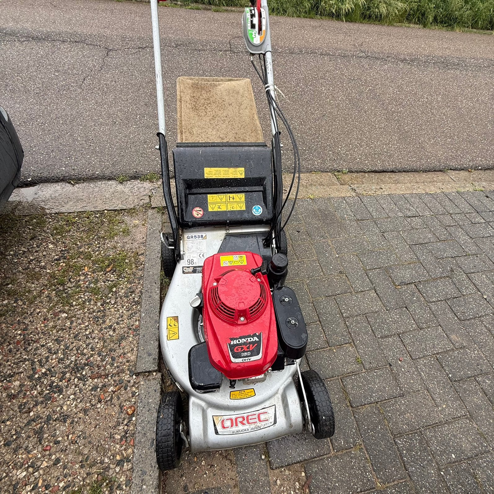 Tondeuse honda GR538C, Ophalen, Zo goed als nieuw, Benzine-grasmaaier