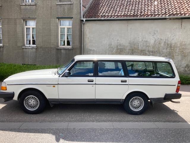 Volvo 240 GL Break, zeer nette staat, Auto's, Automaat, Wit, Break, 5 deurs