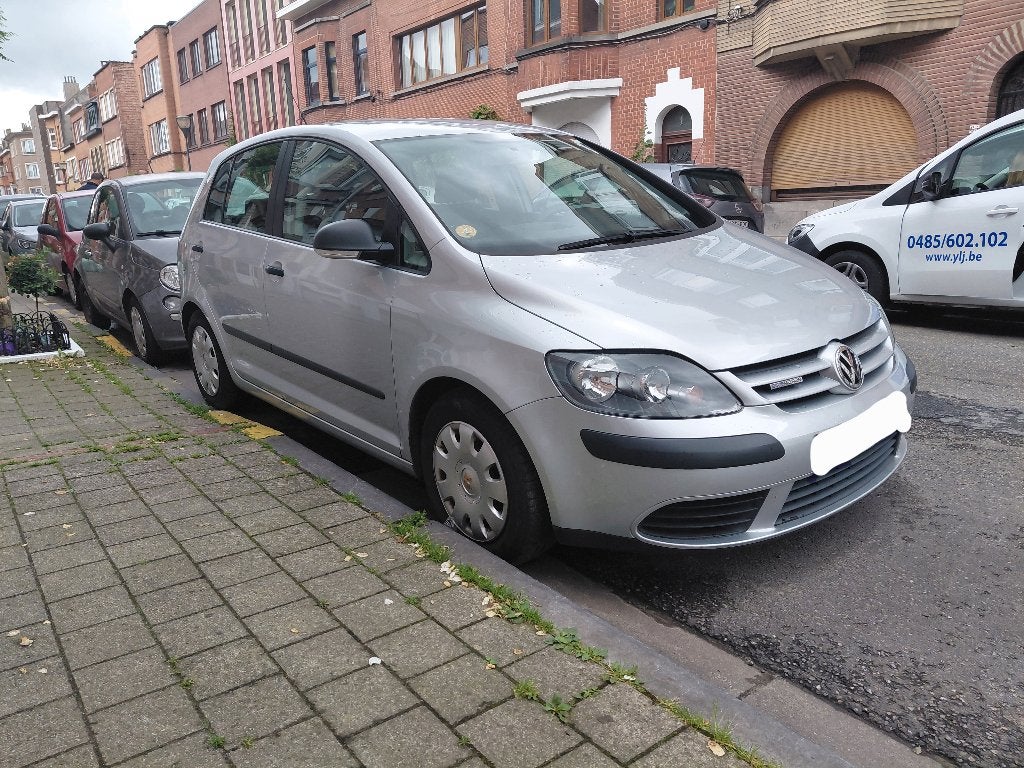 Volkswagen golf plus, Elektrische ramen, Euro 4, Zilver of Grijs, Te koop