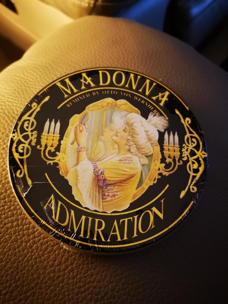 Madonna métal box cd admiration 1993 scellé, Enlèvement ou Envoi