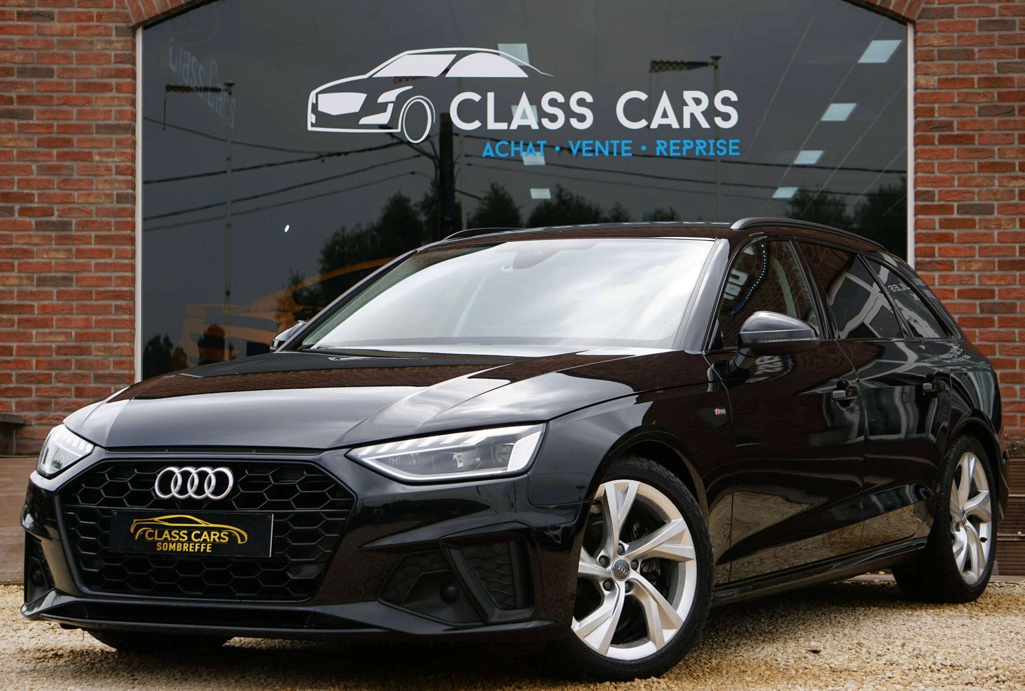 Audi A4 Avant 30 TDi S-line S-tronic / COCKPIT / DYNAMIQUE L, Gebruikt, Zwart, 4 cilinders, 136 pk