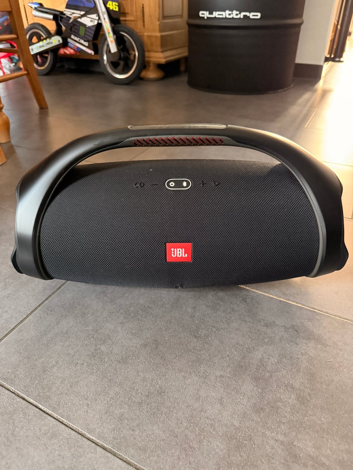 Jbl boombox 2 etat neuf, Enlèvement, Comme neuf, JBL