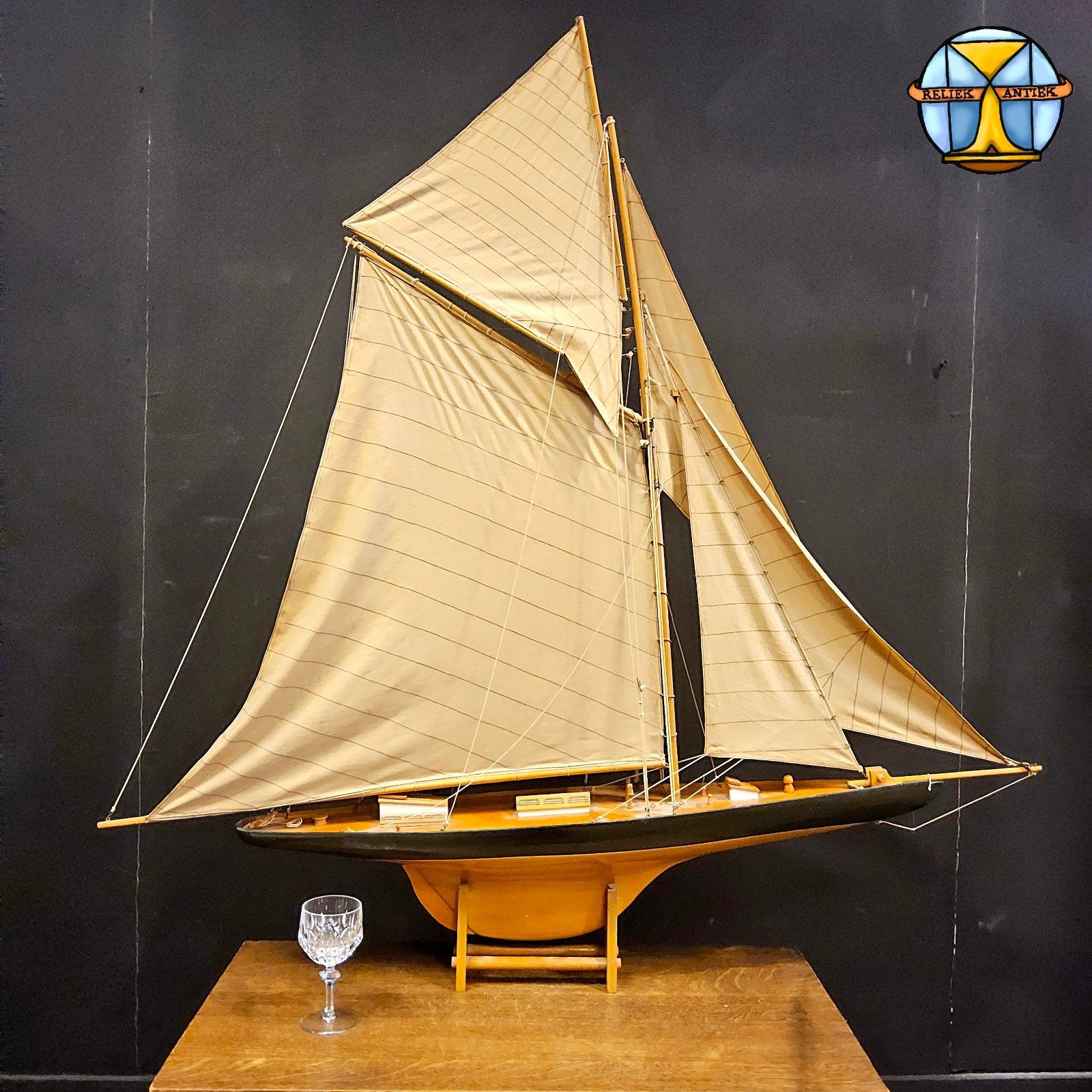 Grote zeilschip /zeilboot America's Cup Columbia 1901 L199cm, Ophalen of Verzenden