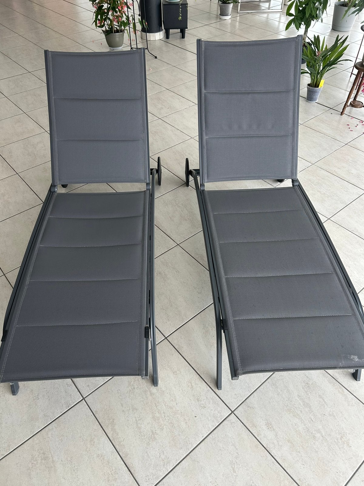 2 magnifiques chaises longues, Jardin & Terrasse, Enlèvement, Comme neuf, Réglable