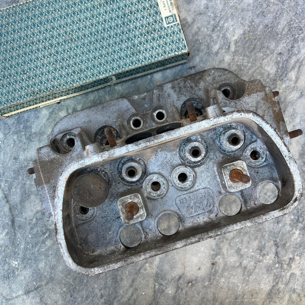 VW 1300 cilinderkop 113101375, Ophalen of Verzenden, Gebruikt