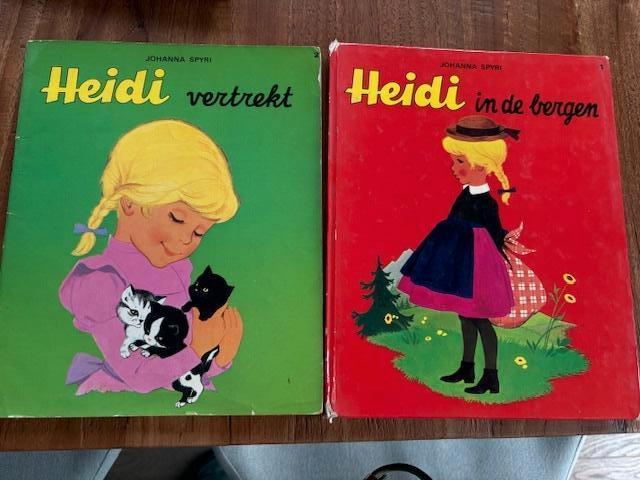 2 boekjes Heidi, Boeken, Ophalen of Verzenden, Gelezen