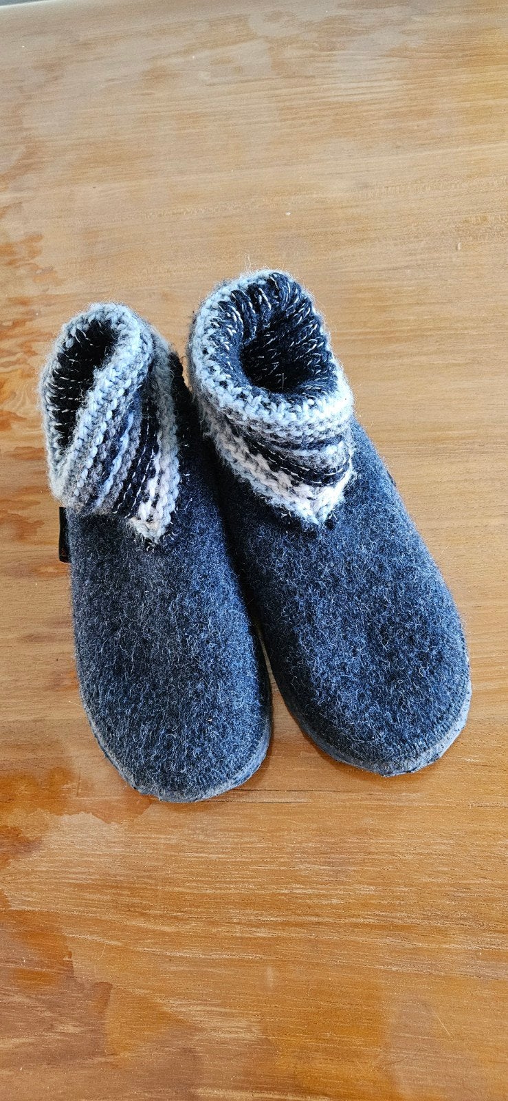 pantoffels, Enfants & Bébés, Vêtements de bébé | Chaussures & Chaussettes, Enlèvement