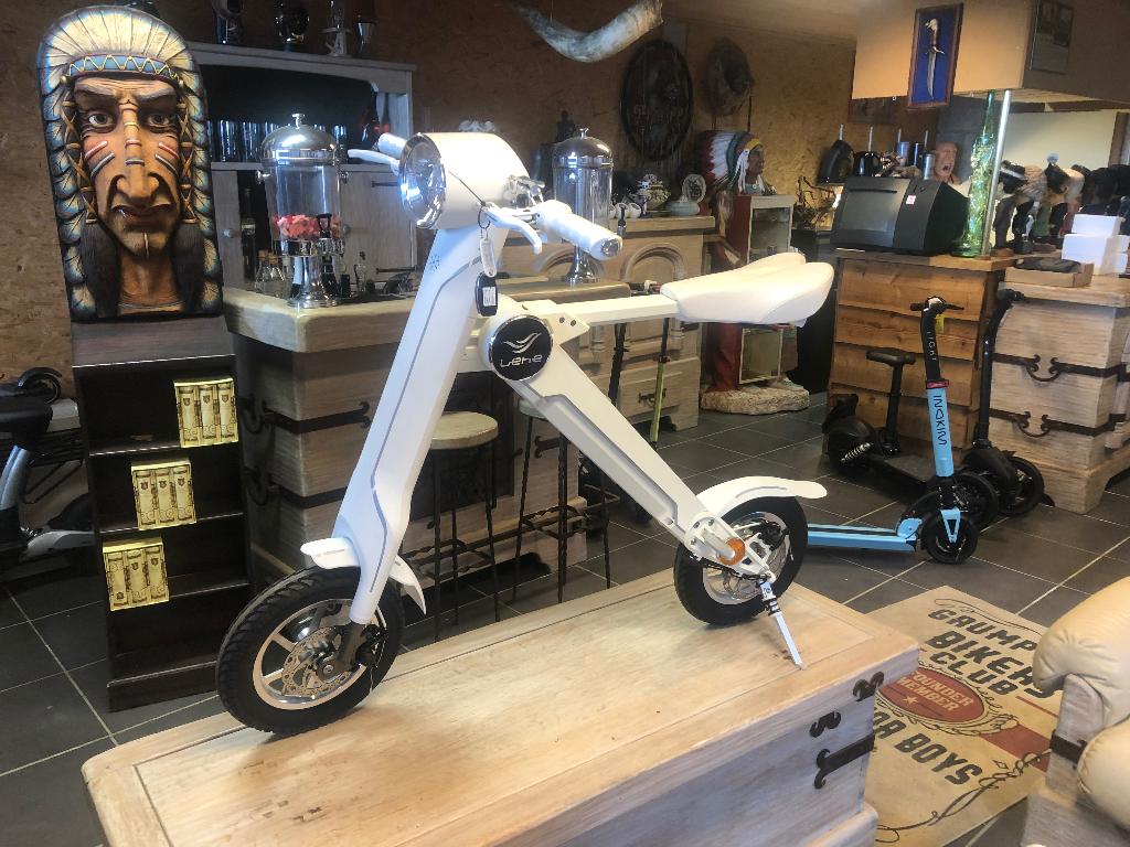 Nieuw….. Lehe K1 Electrische scooter met attest COC., Neuf, Autres marques, Enlèvement, Électrique