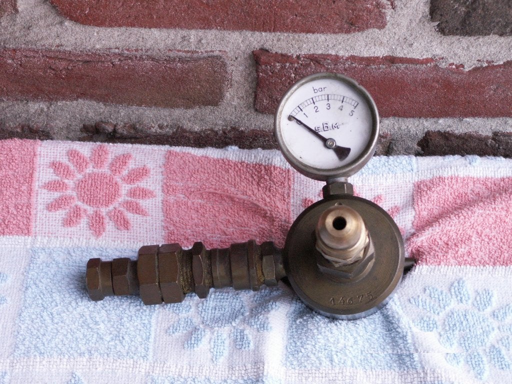 Régulateur de pression de propane de S.B.M., Bricolage & Construction, Instruments de mesure, Comme neuf, Pression, Enlèvement ou Envoi