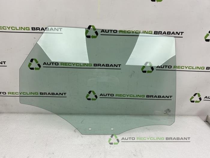 Vitre portière 4portes arrière droite d'un Audi A3, Autos : Pièces & Accessoires, -, 3 mois de garantie, Utilisé, -