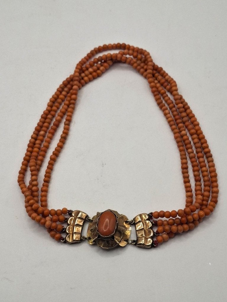 Antiek 14k Gouden Bloedkoralen Collier (4 Rijg), Ophalen of Verzenden, Goud, Ketting
