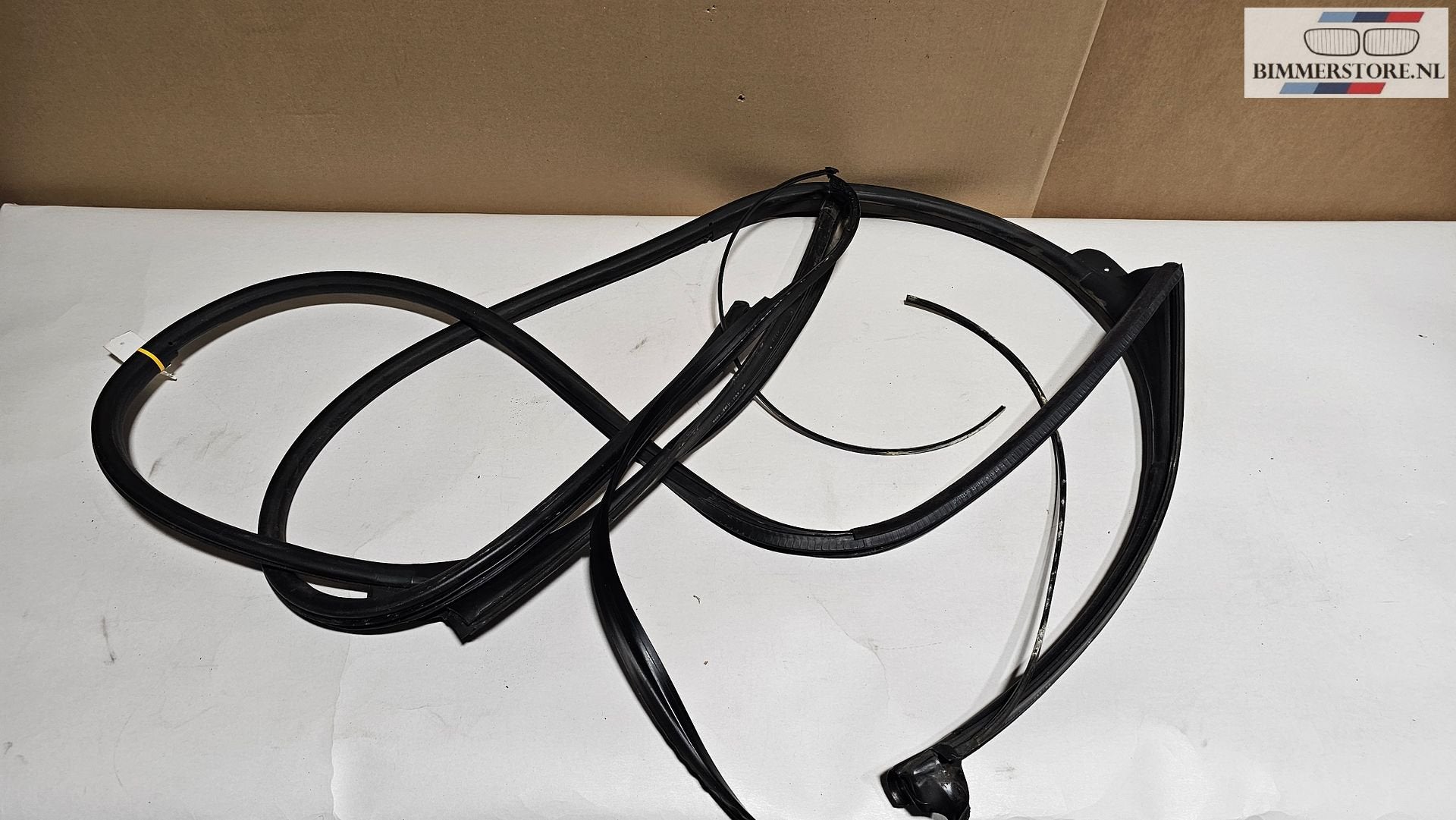 Portier deur rubber links en bovenraamstijl BMW 3 serie E46, -, Origine de la pièce connue, Utilisé, -