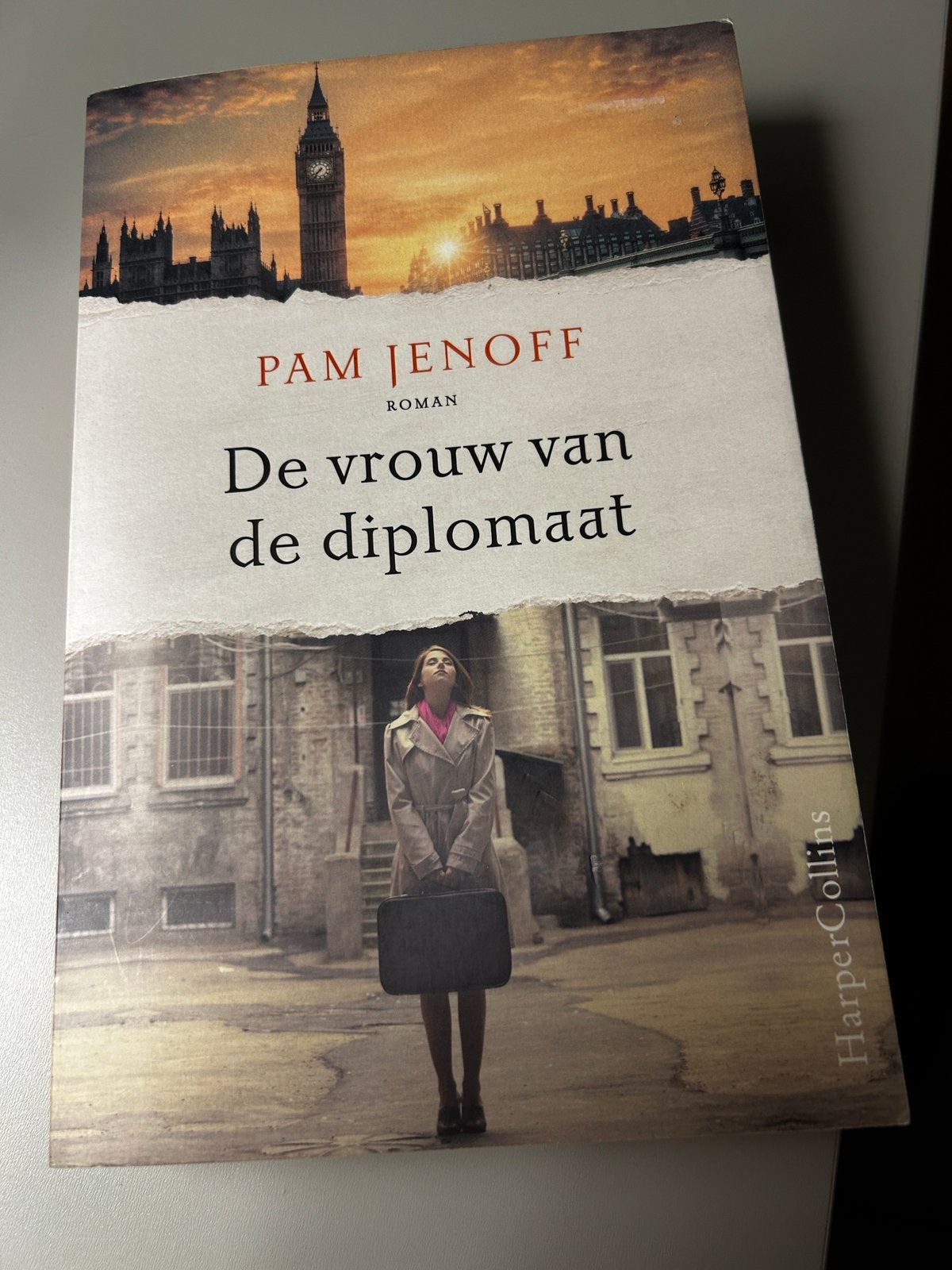 De vrouw van de diplomaat : Pam Jenoff, Boeken, Historische romans, Ophalen of Verzenden, Zo goed als nieuw