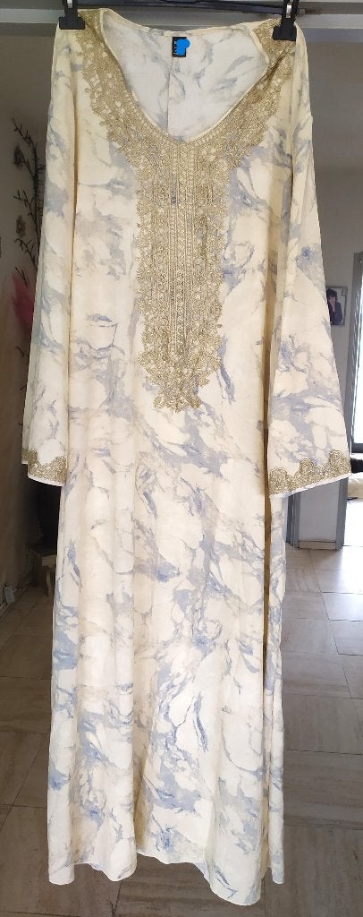 Robe longue avec manches évasées, dentelle, Enlèvement, Neuf, Taille 42/44 (L)
