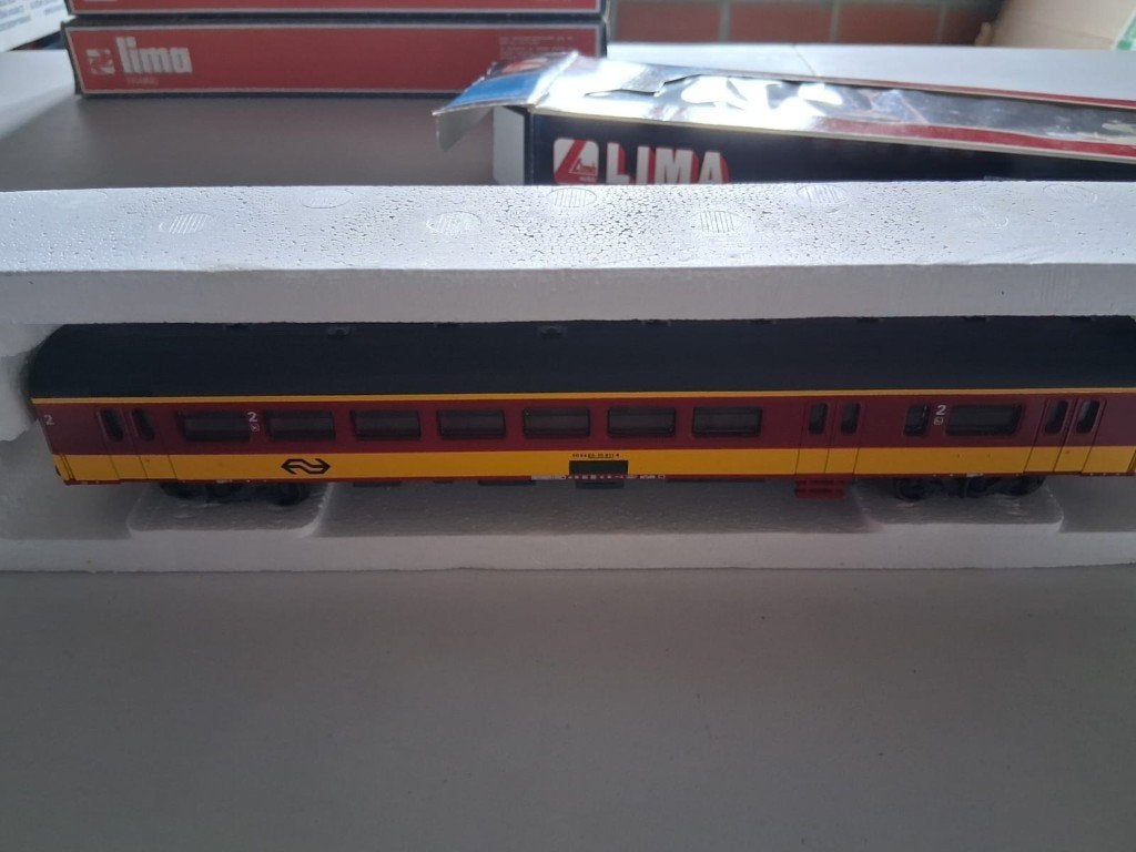 54 2 keer LIMA 309279 H0 1e personenrijtuig van de NS, Gelijkstroom, Verzenden, Wagon, Lima