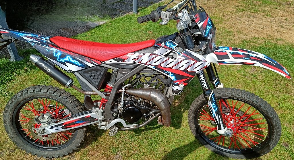 Fantic XE 50 Enduro Racing Edition 2000€ spotprijs!!, 6 versnellingen, Zo goed als nieuw, 50 cc, Ophalen